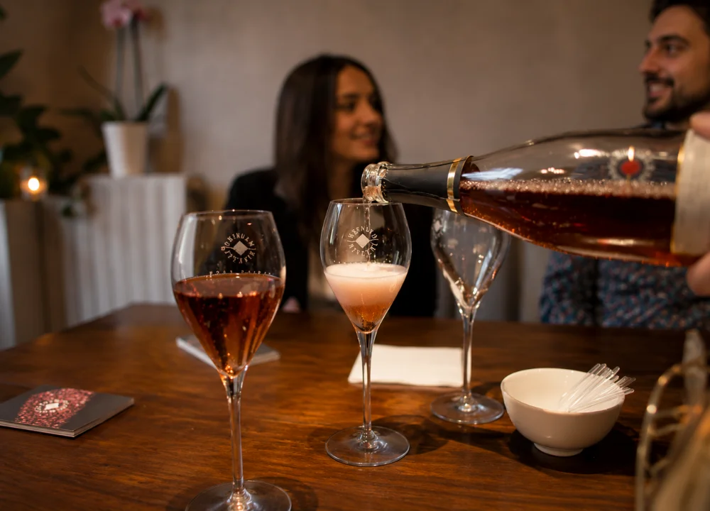 Degustazione di cinque vini in dimora storica delle Langhe